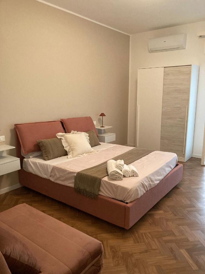 Case Vacanze Monroe 1 Palermo Ngoại thất bức ảnh